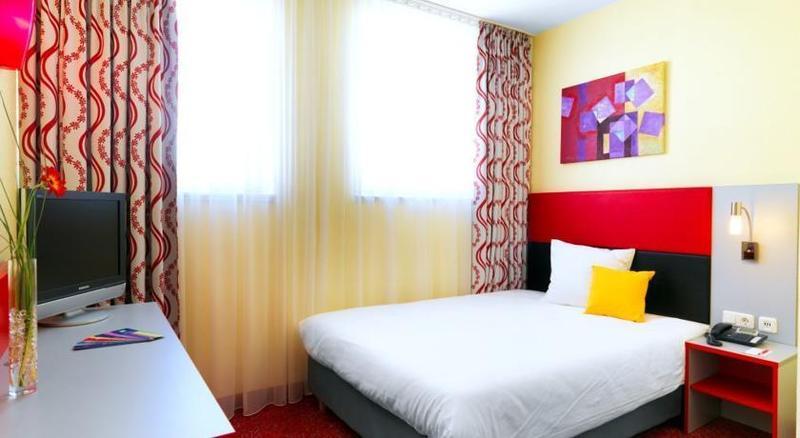 Ibis Styles Berlin City Ost Buitenkant foto