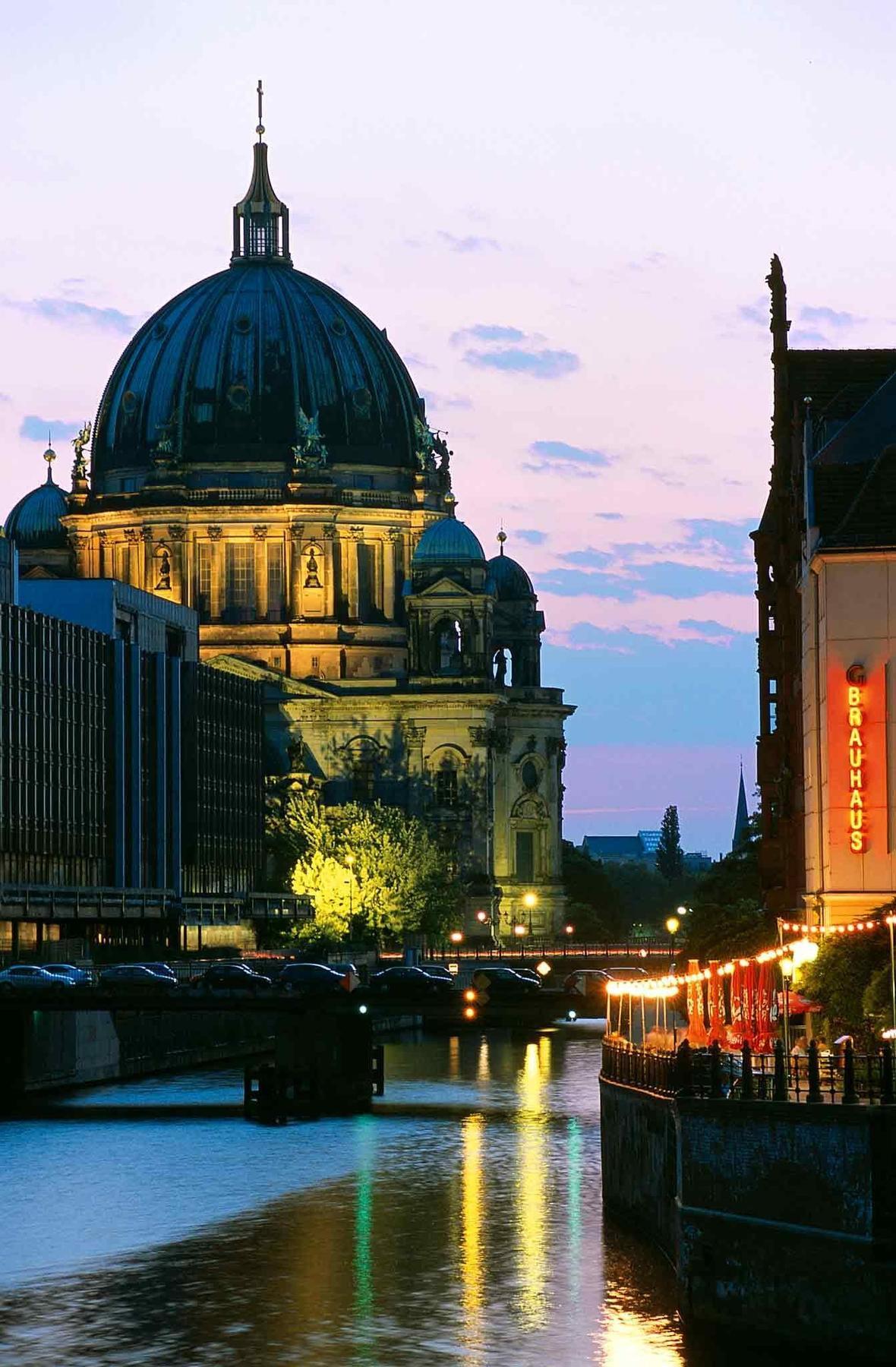 Ibis Styles Berlin City Ost Buitenkant foto