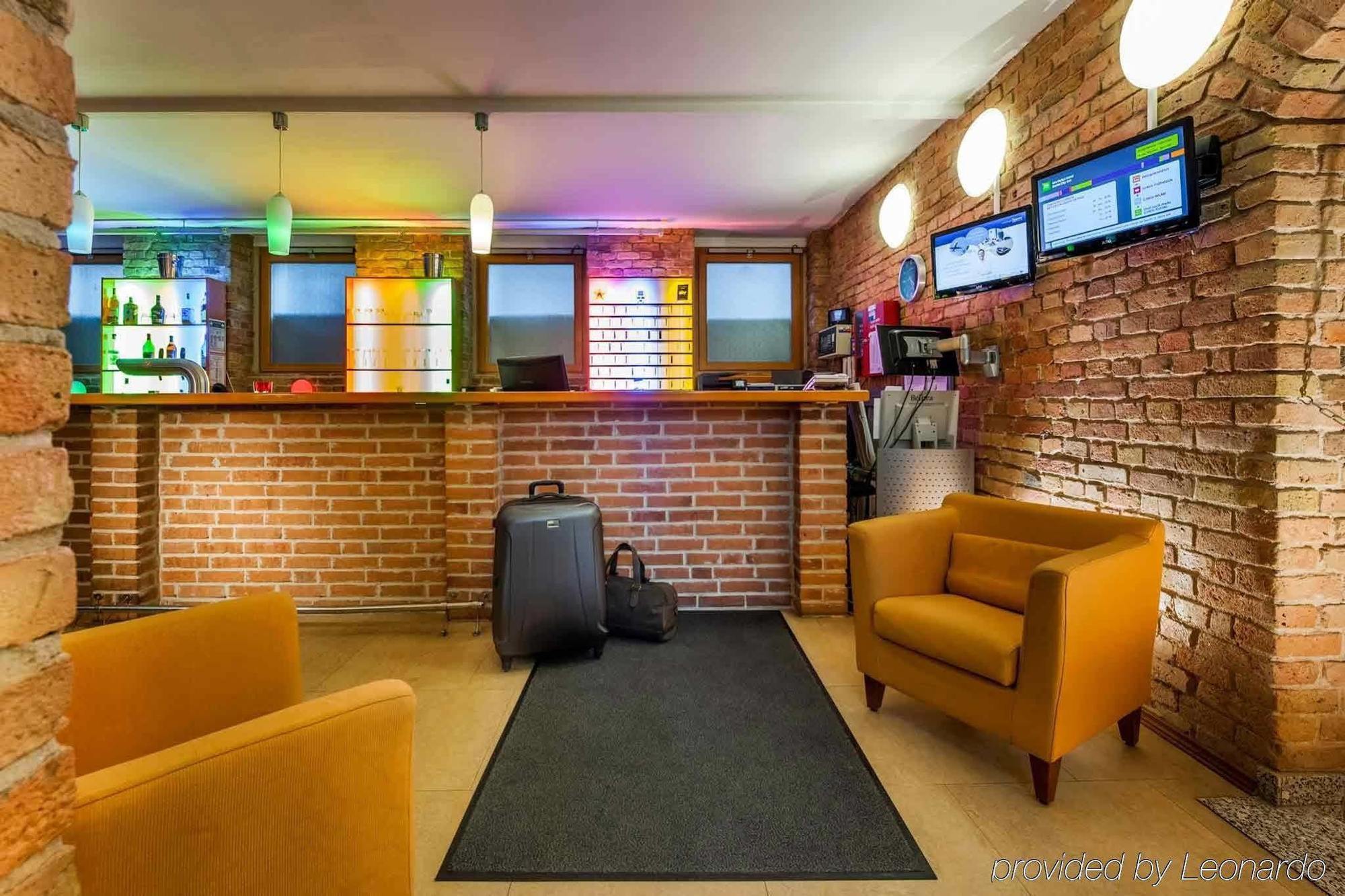 Ibis Styles Berlin City Ost Interieur foto