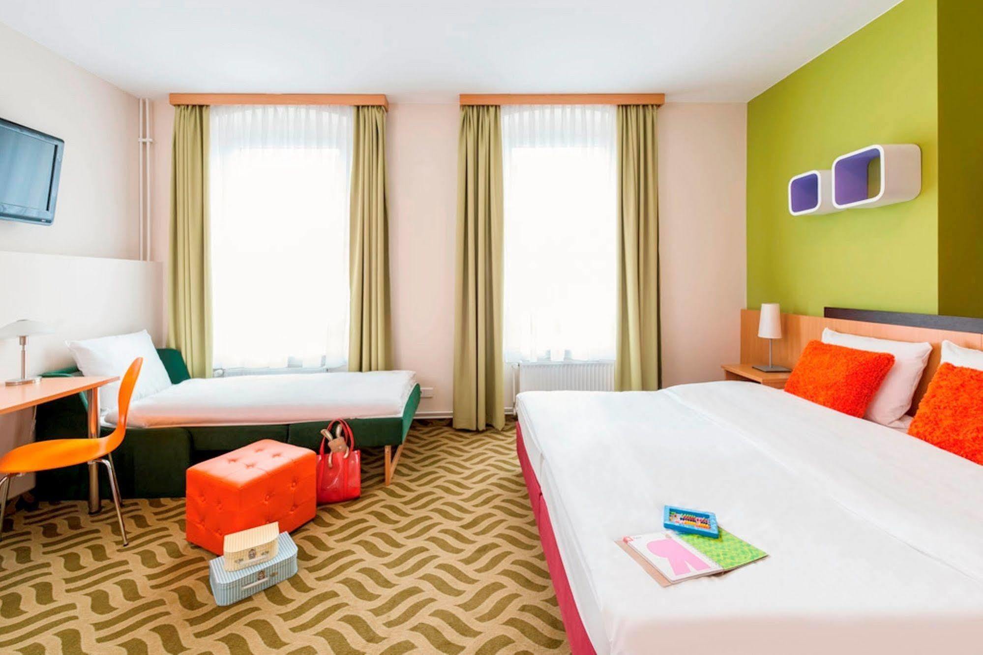 Ibis Styles Berlin City Ost Kamer foto
